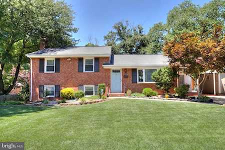 7626 Webbwood Ct Springfield, VA 22151