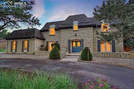 2960 Shoreham Circle Colorado Springs, CO 80906