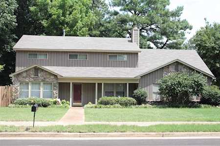 7896 Farmingdale Rd Germantown, TN 38138
