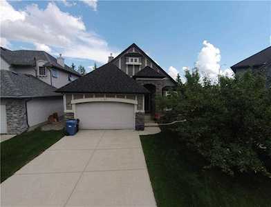 27 Evergreen Heights SW Calgary, AB T2Y 3A8