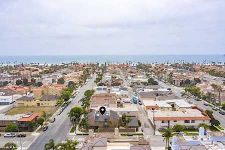 427 20th Street Huntington Beach, CA 92648
