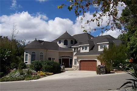 25301 Gallup Circle Laguna Hills, CA 92653