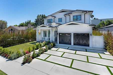 5235 Sylmar Avenue Sherman Oaks, CA 91401