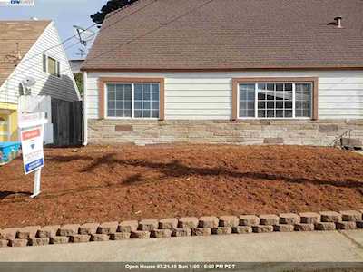 623 Southmoor Dr Pacifica, CA 94044