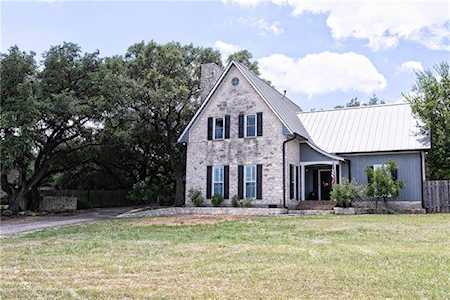 404 Roy Creek Ln Dripping Springs, TX 78620