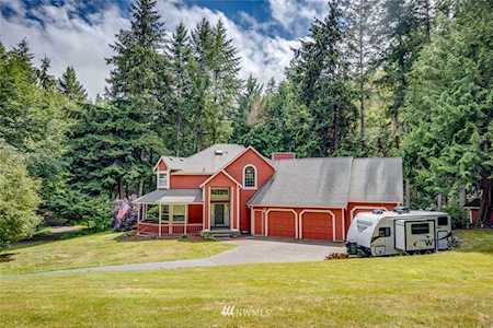 2875 NW Moonlit Lane Poulsbo, WA 98370
