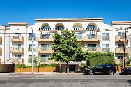 1353 N Fuller Avenue #PH3 Los Angeles, CA 90046