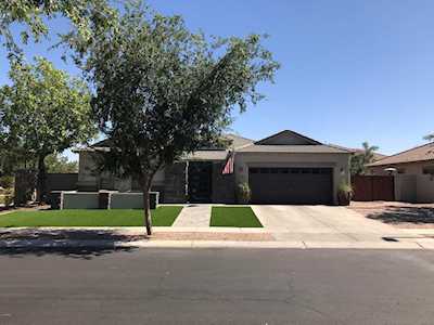 2757 E Courtney Street Gilbert, AZ 85298