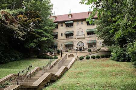 2519 Cherokee Pkwy #5 Louisville, KY 40204