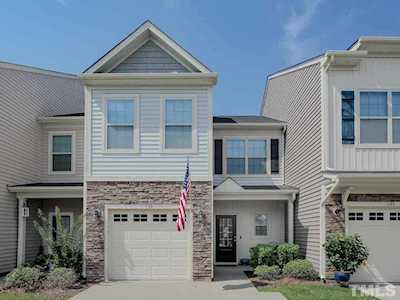 135 Beaconwood Lane Holly Springs, NC 27540