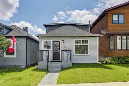 1729 33 Avenue SW Calgary, AB T2T 1Y8