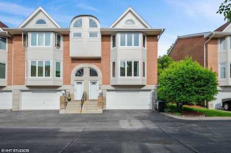 7013 Lorel Ave Skokie, IL 60077