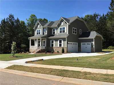 4889 Killian Crossing Dr Denver, NC 28037