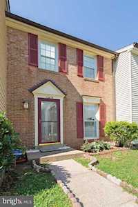 14419 Black Horse Ct Centreville, VA 20120