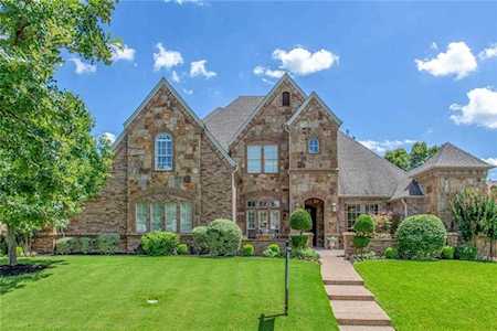 701 Castle Rock Drive Southlake, TX 76092