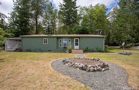 5156 Glory Lane NW Seabeck, WA 98380