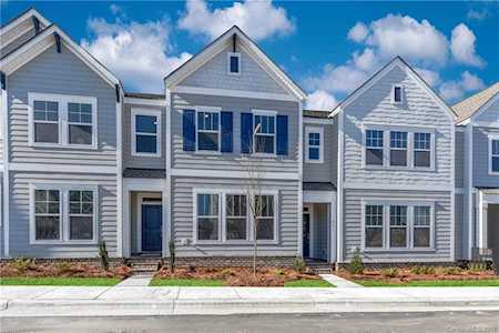 931 Lyndon Station Dr Pineville, NC 28134