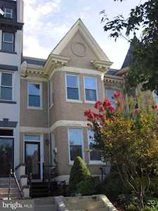 1121 Fairmont St NW #1 Washington, DC 20009