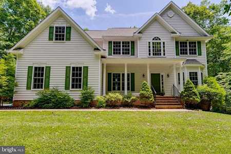 29 Majestic Dr Fredericksburg, VA 22406