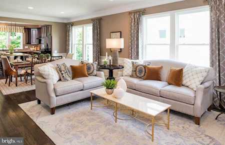 11 Mcquarie Dr #2 Fredericksburg, VA 22406