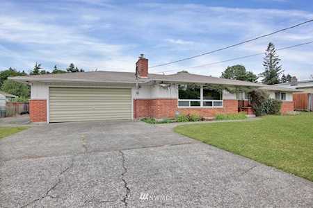 9021 Forest Ave SW Lakewood, WA 98498