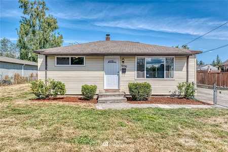 3230 Phillips Ave Bremerton, WA 98310