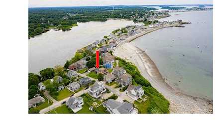 46 Summit Ave Hull, MA 02045