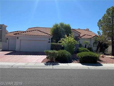 1877 Hillsboro Dr Henderson, NV 89074