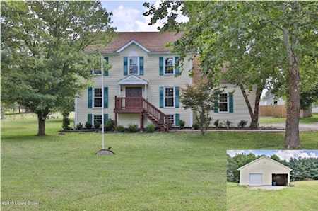 3015 Boones Trace Crestwood, KY 40014