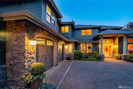 20507 Maplewood Dr Edmonds, WA 98026