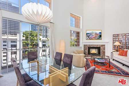 10960 Wellworth Avenue #303 Los Angeles, CA 90024