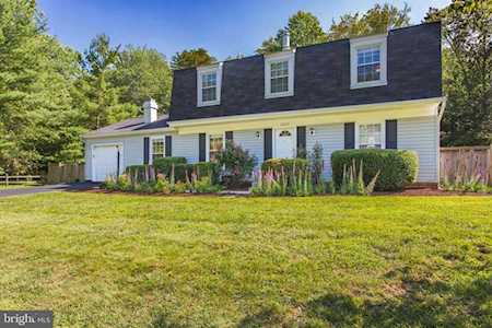 12327 Coleraine Ct Reston, VA 20191