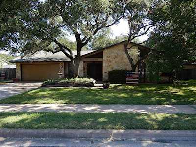 10502 Doering Ln Austin, TX 78750
