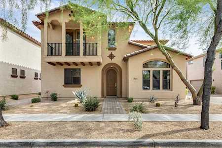 2415 W Dusty Wren Drive Phoenix, AZ 85085