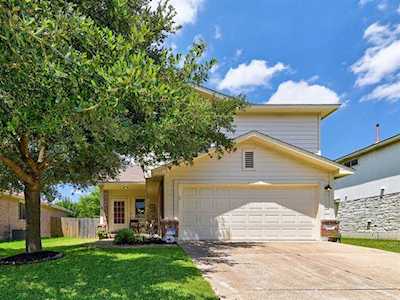 2607 Greenlee Dr Leander, TX 78641