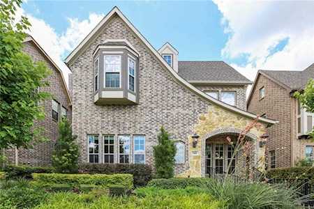 948 Shadyside Lane Dallas, TX 75223