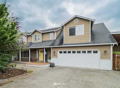 811 97th Dr SE Lake Stevens, WA 98258