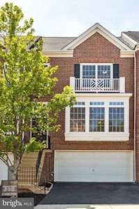 24662 Kings Canyon Square Aldie, VA 20105