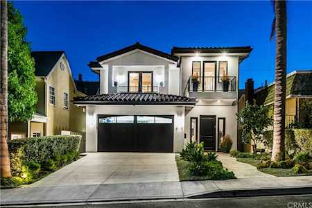 3113 Walnut Avenue Manhattan Beach, CA 90266