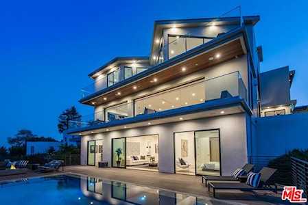 1200 Linda Flora Drive Los Angeles, CA 90049