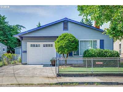 8024 SE Carlton St Portland, OR 97206