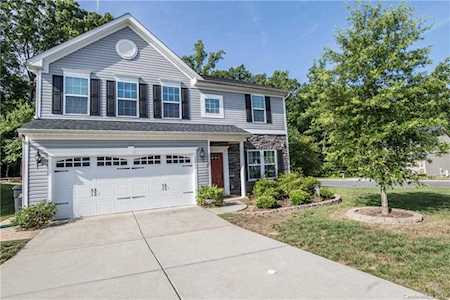 13002 Red Vulcan Ct Charlotte, NC 28213