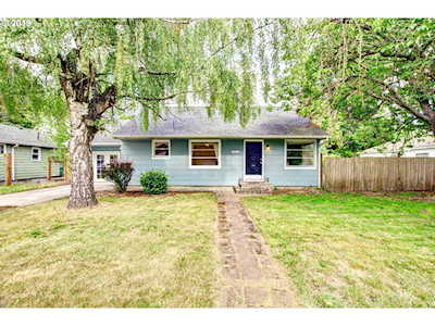 402 NE 103rd Ave Portland, OR 97220