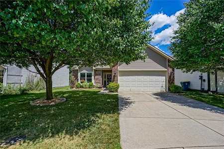 8054 Chesterhill Way Indianapolis, IN 46239