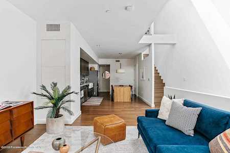 940 E 2nd Street #11 Los Angeles, CA 90012