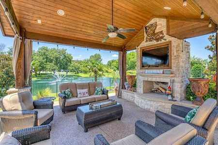 412 Branding Iron Court Southlake, TX 76092