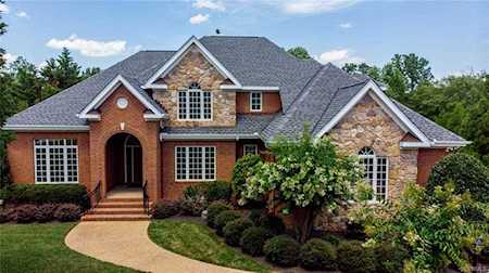 4901 Riverplace Ct Glen Allen, VA 23059