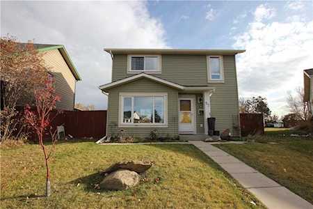 57 Aberdare Road NE Calgary, AB T2A 6V8
