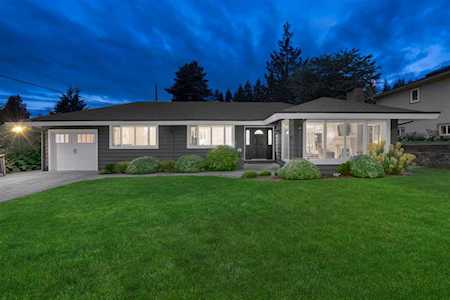 3875 Highland Boulevard North Vancouver, BC V7R 2Y7