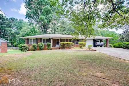 4062 Hickory Dr Powder Springs, GA 30127